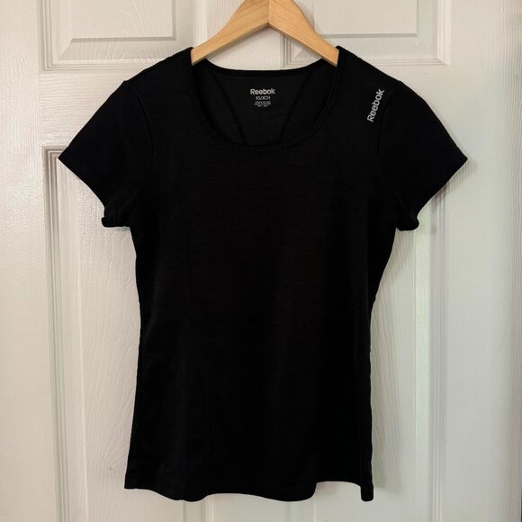Reebok Woman's Black T Shirt Size XS Pre-Loved Great Condition - Picture 1 of 3
